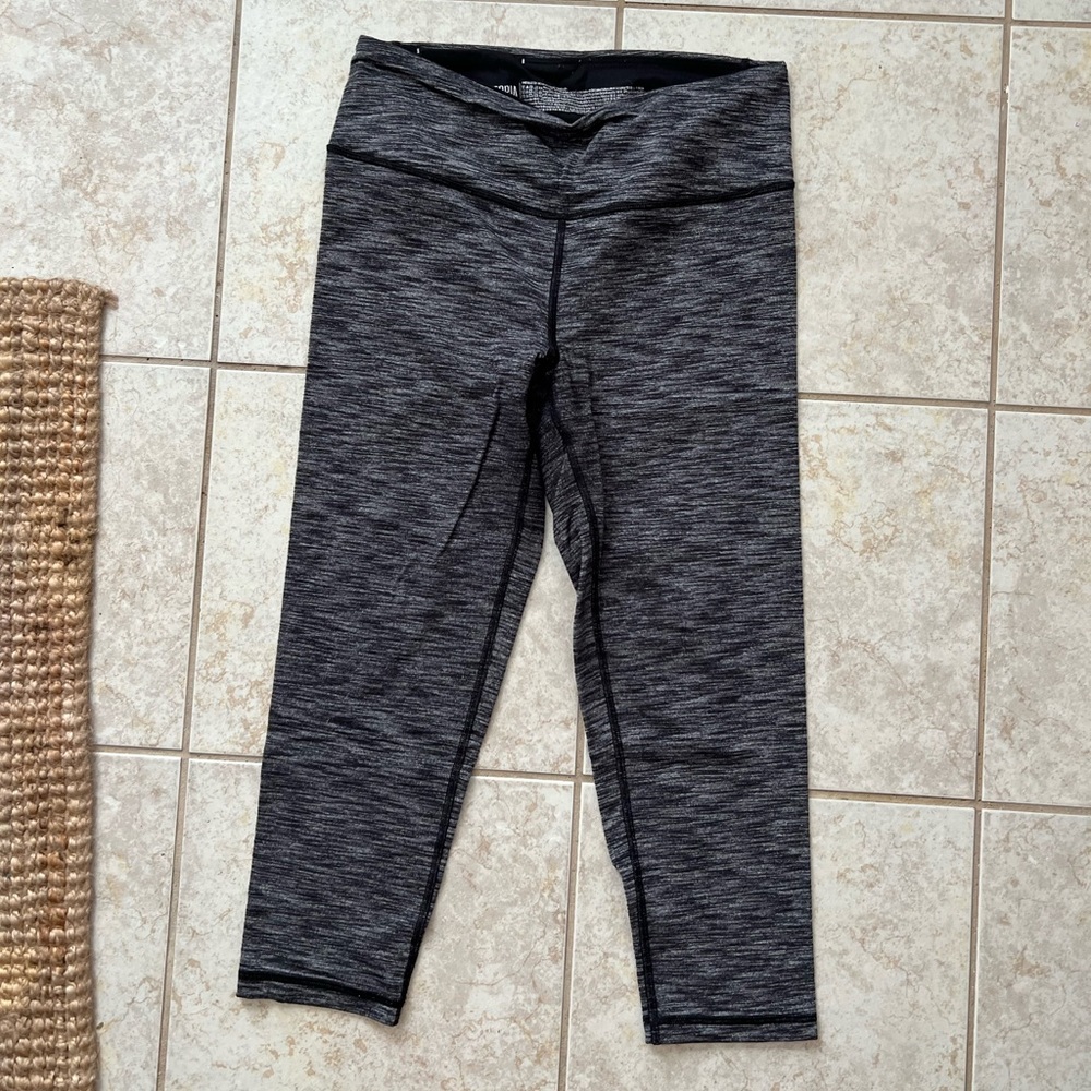 victoria secret sport black heathered leggings 7/8